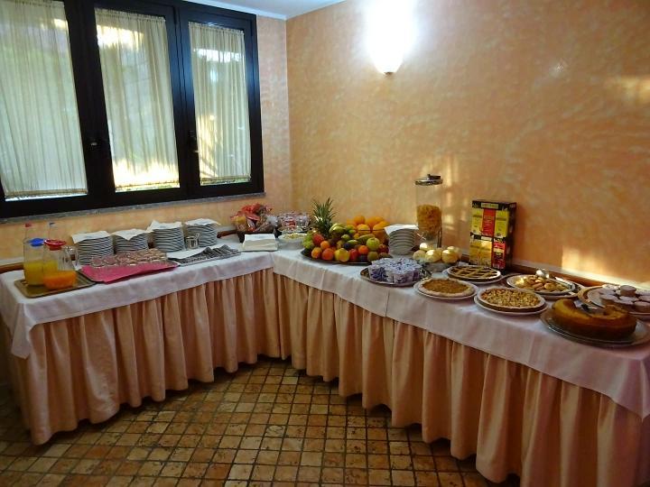 Albergo Ristorante Il Delfino Novara Ngoại thất bức ảnh